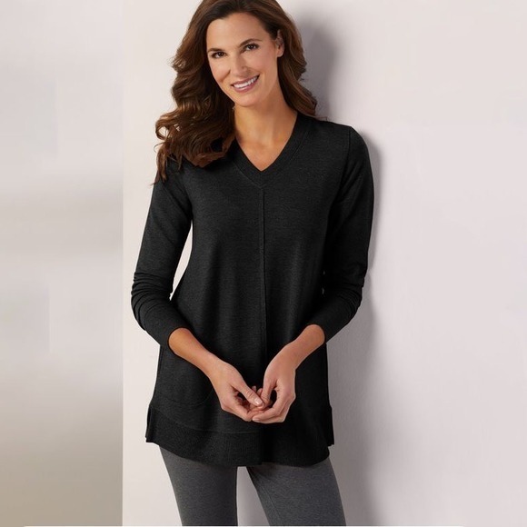 Soft Surroundings Tops - Soft Surroundings Siesta Soft Tunic Black V-Neck Long Sleeve XS‎